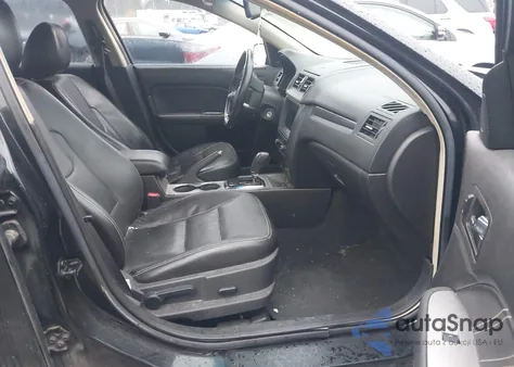 2010 Ford Fusion Sport z USA, uszkodzony, nr VIN 3FAHP0DC7AR185447